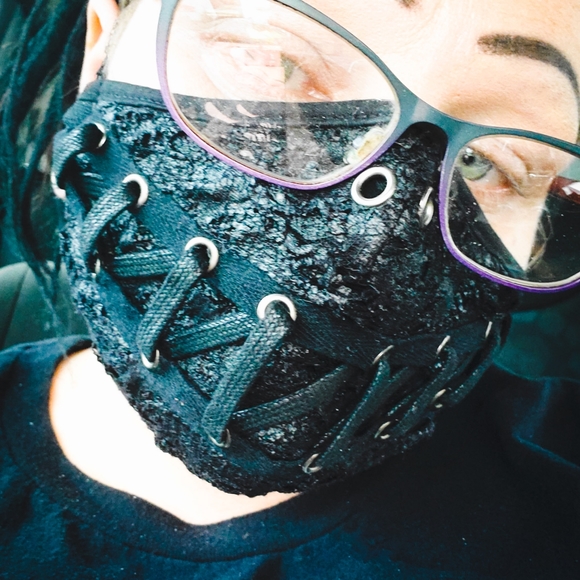 Meet your Posher, Abbi - Picture 5 of 5